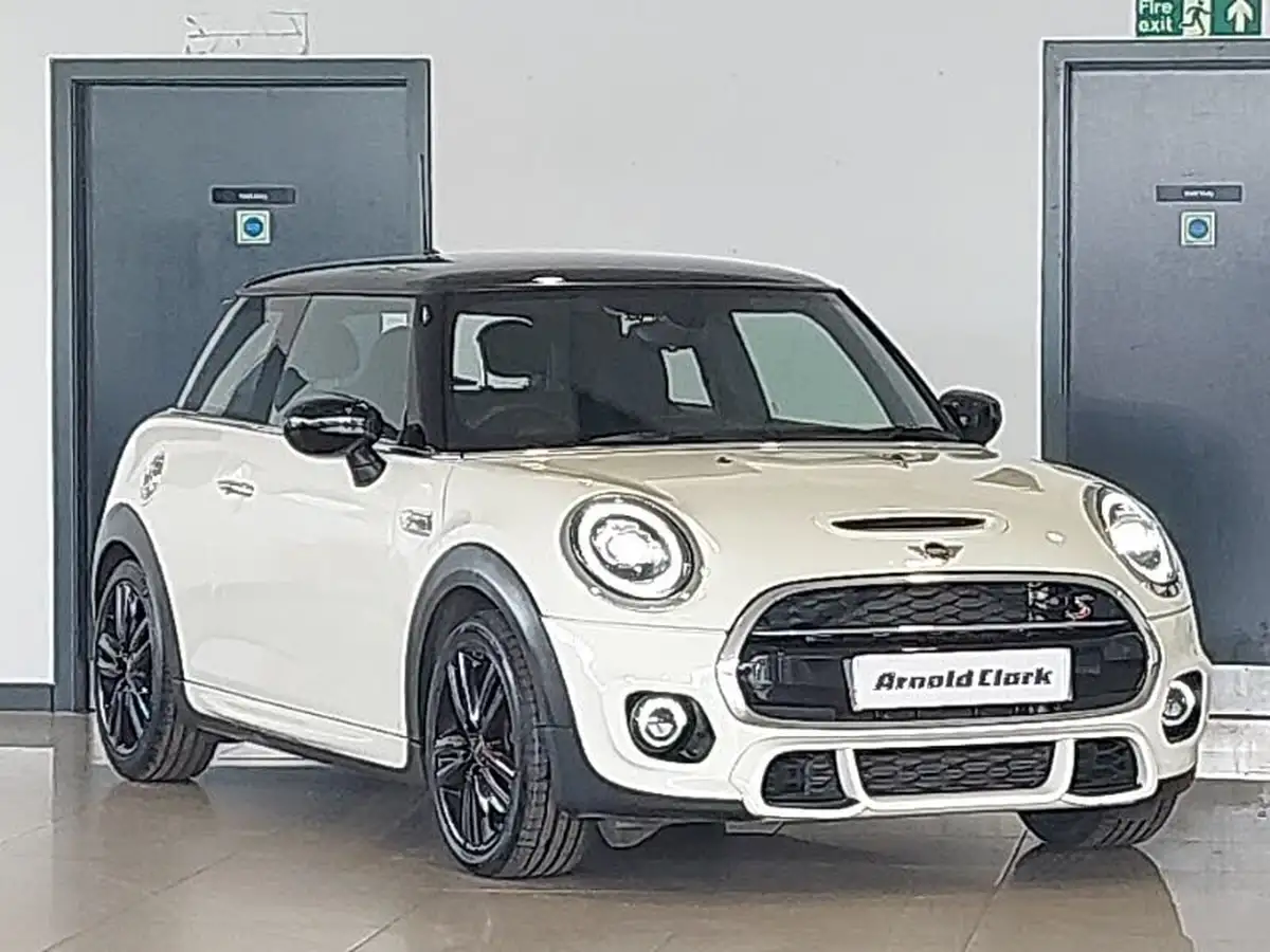 2019-mini-cooper-20-cooper-s-sport-189bhp-hatchback-3d-auto-big-0