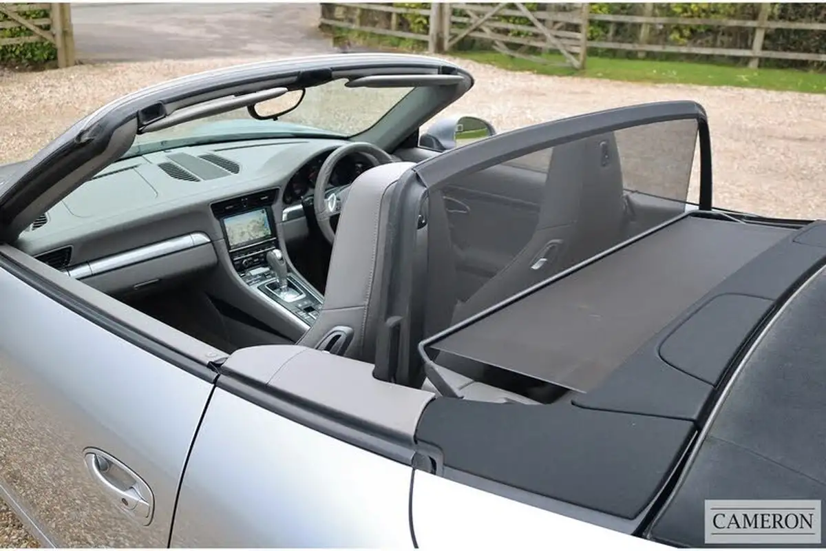 2012-porsche-911-34-carrera-cabriolet-pdk-big-21