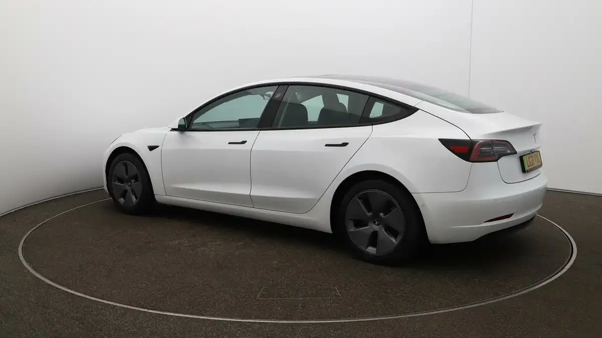 2021-tesla-model-3-e-long-range-4x4-big-27