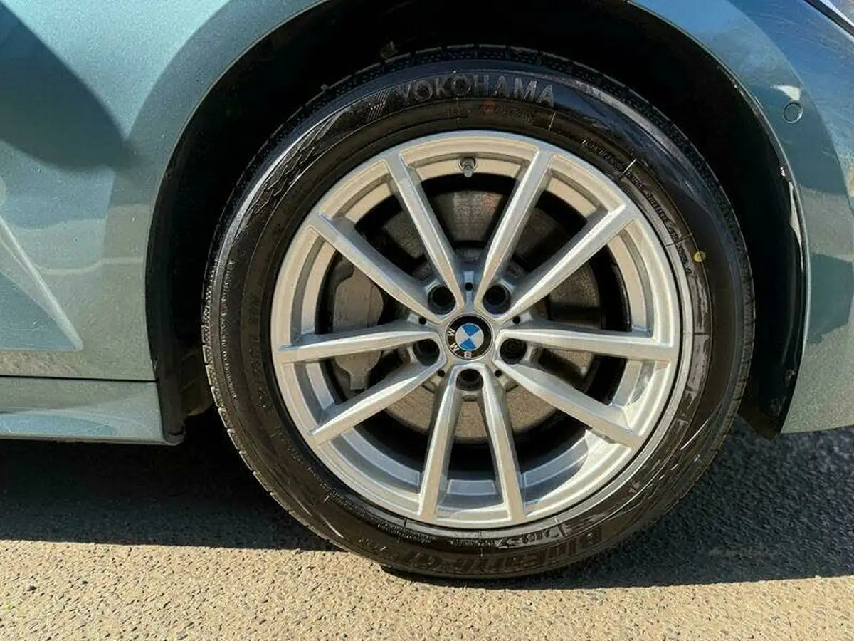 2021-bmw-3-series-20-330e-se-pro-touring-5d-big-40