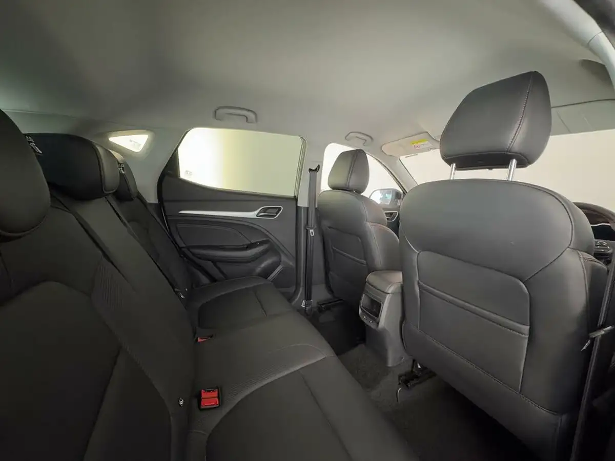 2023-mg-zs-suv-15-vti-tech-exclusive-big-13