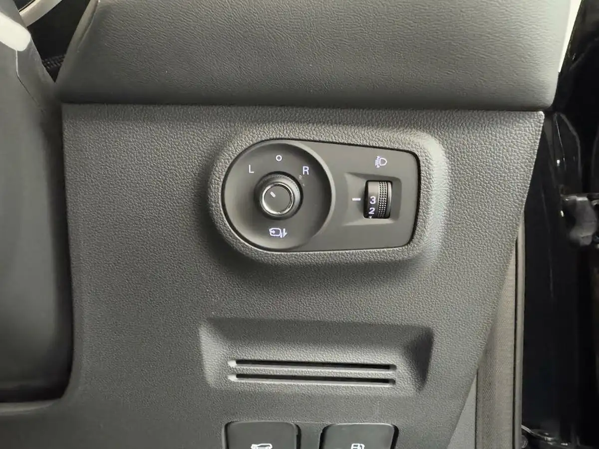 2023-mg-zs-suv-15-vti-tech-exclusive-big-17