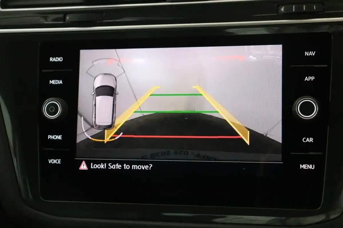 2019-volkswagen-tiguan-15-tsi-match-130ps-big-2