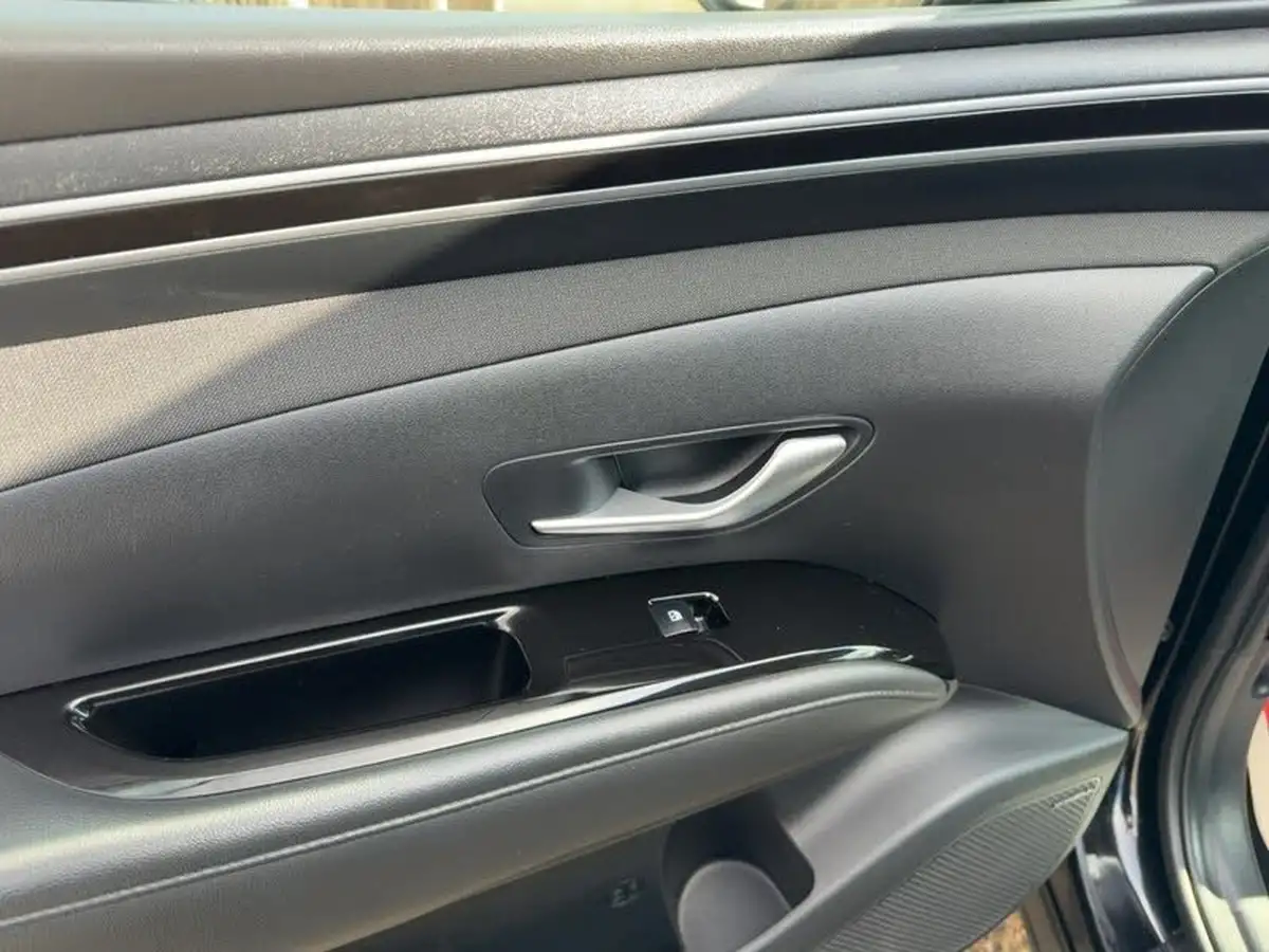 2021-hyundai-tucson-16-t-gdi-premium-150ps-48-volt-mhev-1598cc-dct-big-26