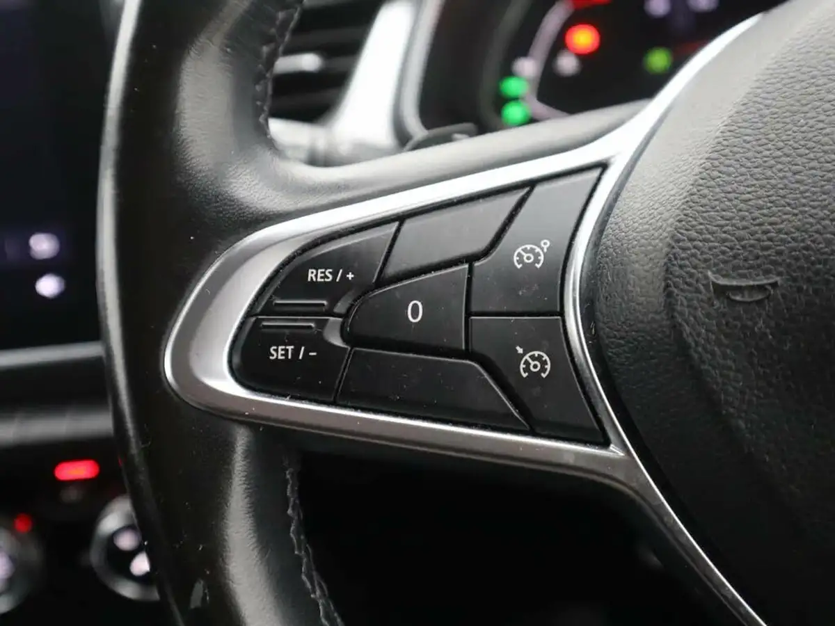 2020-renault-captur-13-tce-s-edition-130bhp-edc-auto-big-30