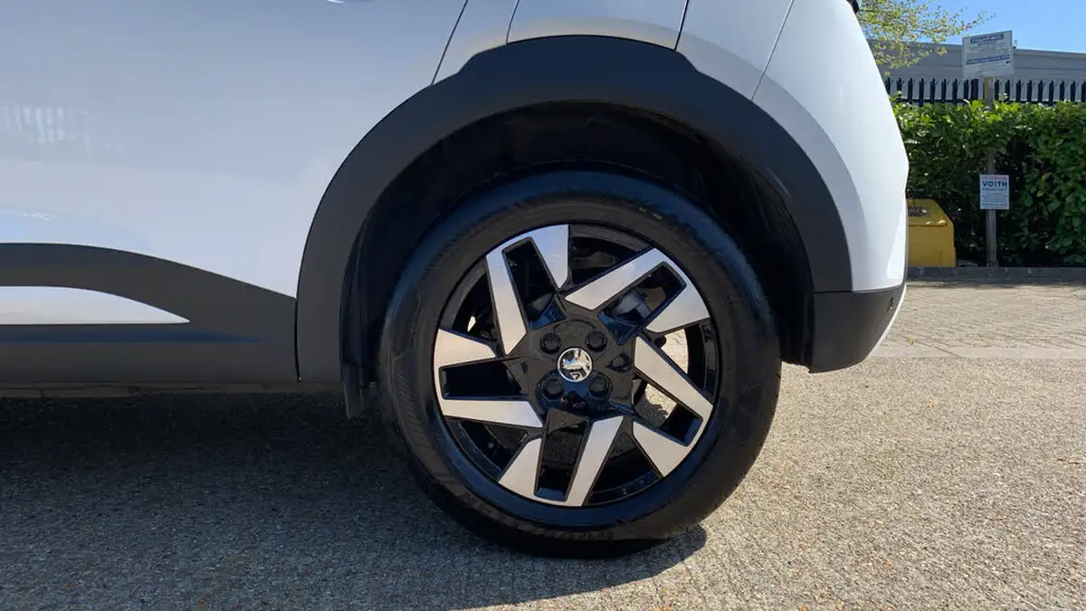 2024-vauxhall-mokka-12-design-130ps-auto-big-14