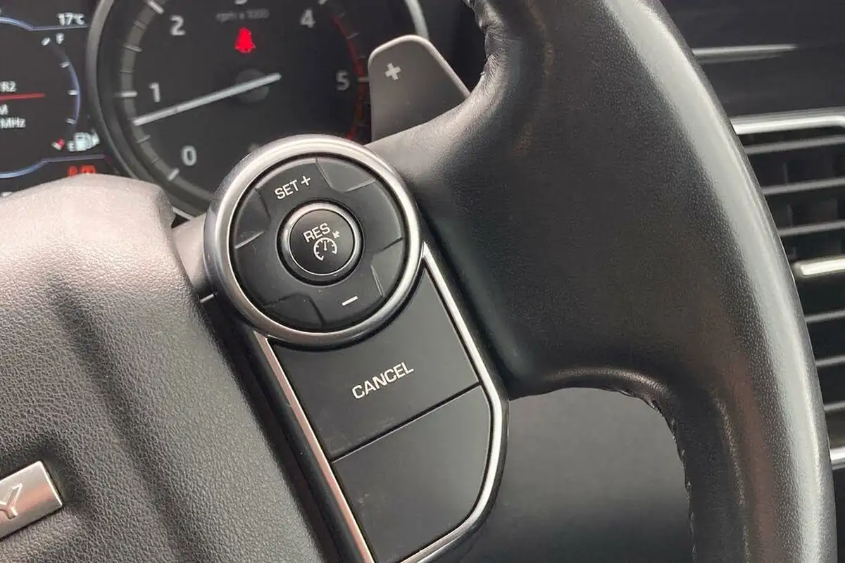 2017-land-rover-discovery-30td6-se-259ps-awd-station-wagon-5d-auto-big-29