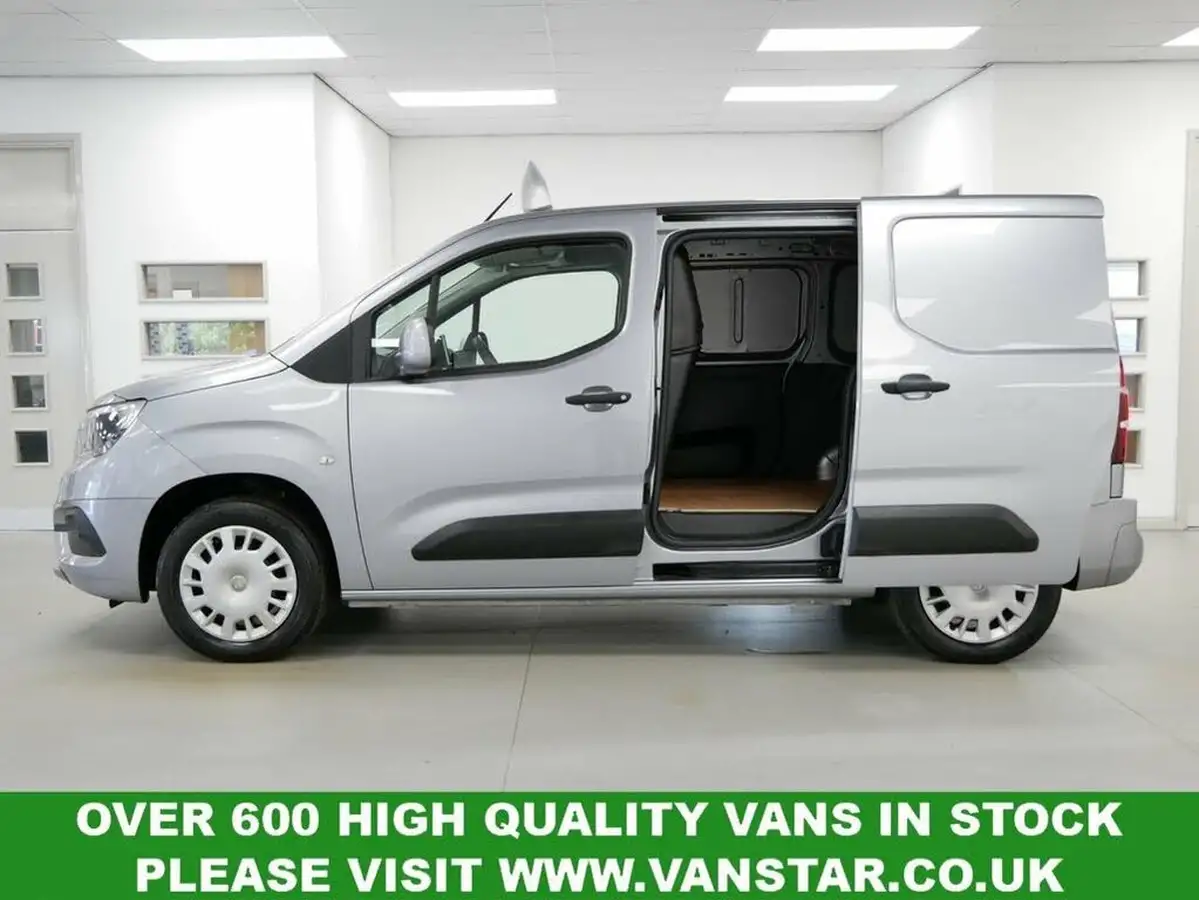 2021-vauxhall-combo-15cdti-sportive-2000-100pseu6dt-big-21
