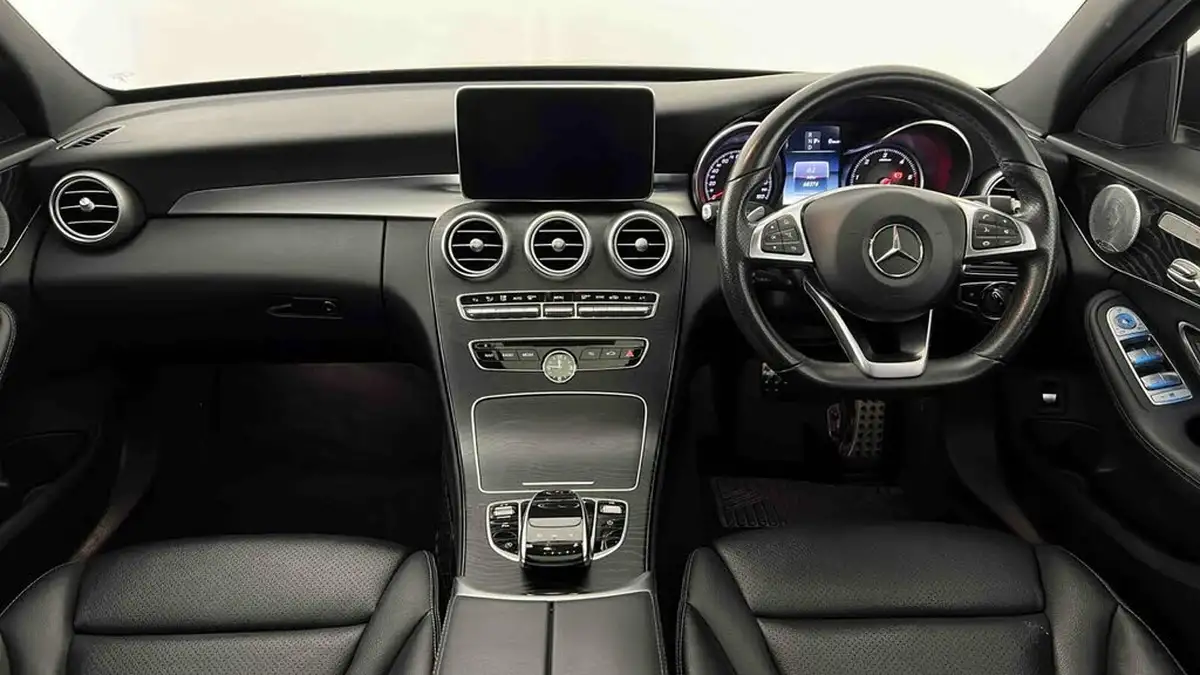 2016-mercedes-benz-c-class-21d-c220d-amg-line-170ps-premium-plusss-saloon-4d-auto-big-9