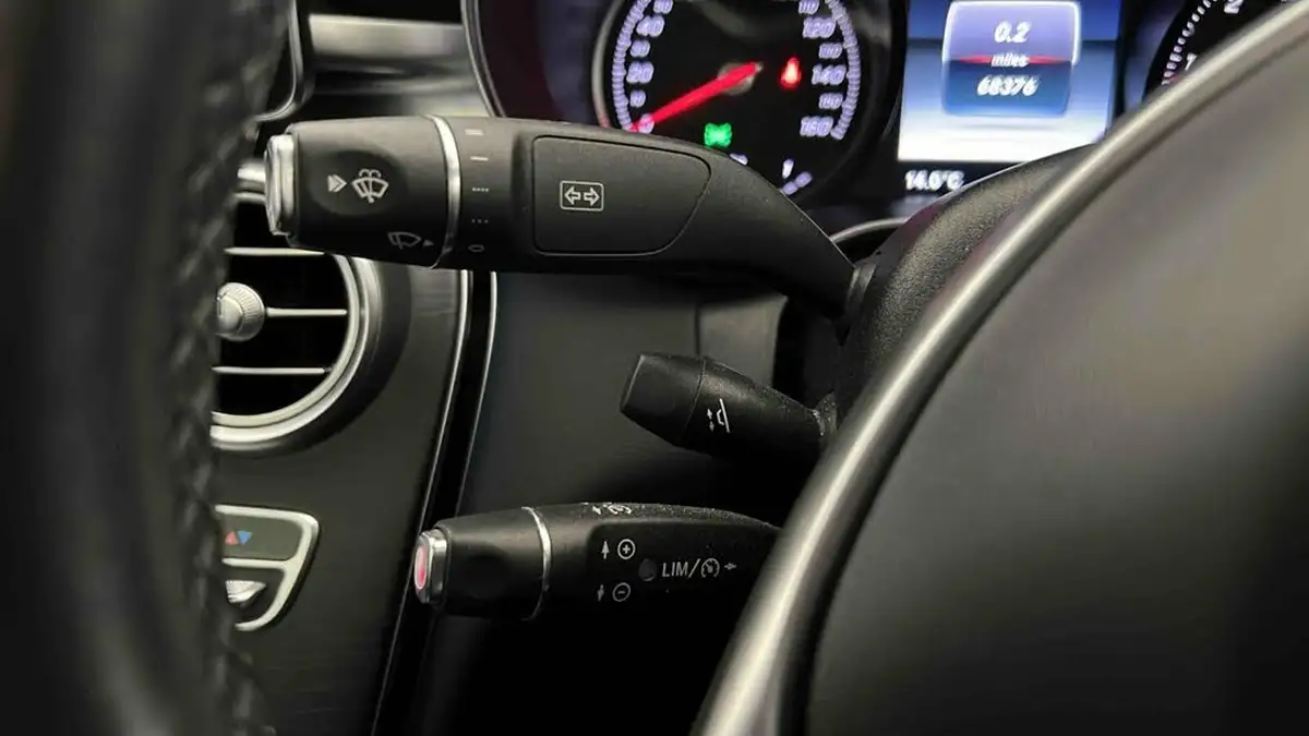 2016-mercedes-benz-c-class-21d-c220d-amg-line-170ps-premium-plusss-saloon-4d-auto-big-37