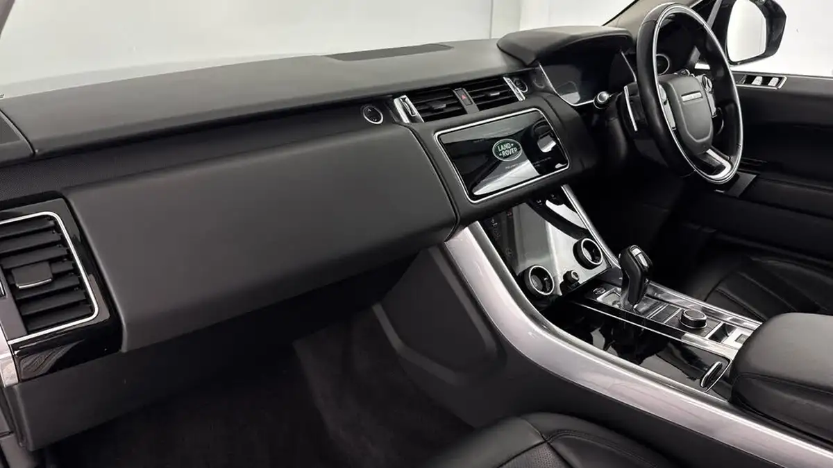2020-land-rover-range-rover-sport-30-d300-hse-dynamic-big-9