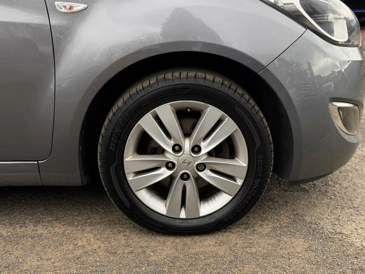 2013-hyundai-ix20-16-active-123bhp-big-8