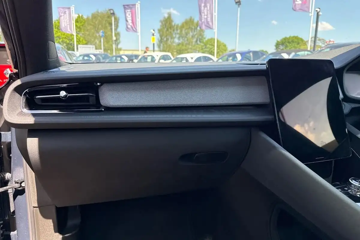 2022-polestar-polestar-2-e-ps2-300kw-longe-dual-plus-pilot-big-19