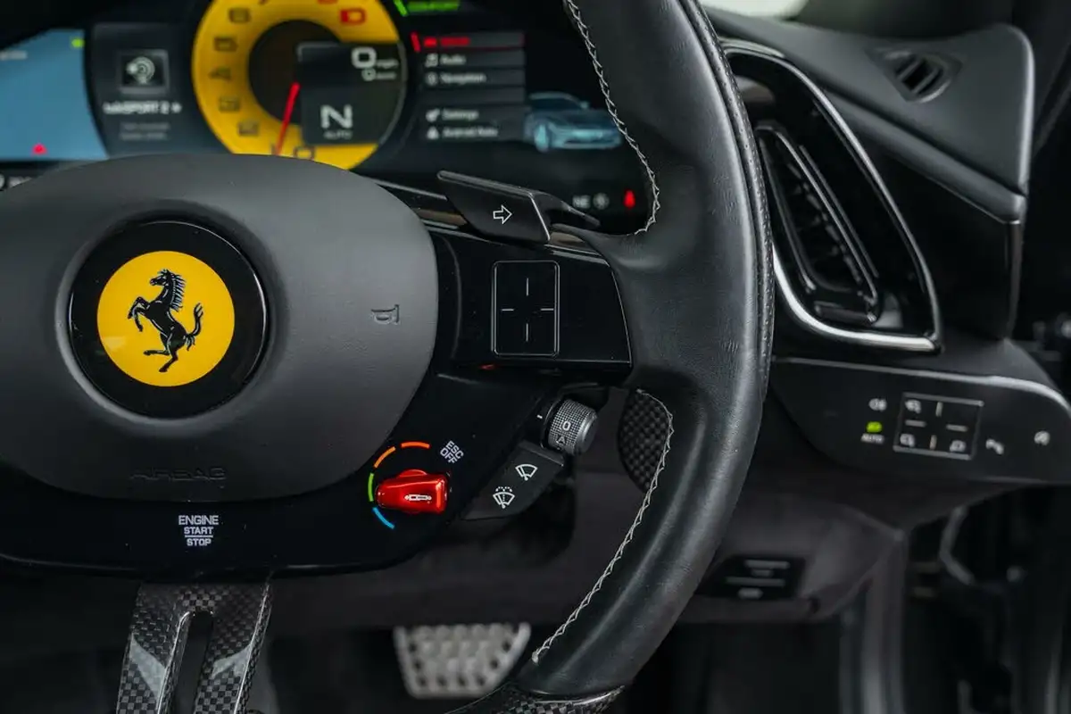 2023-ferrari-roma-38t-v8-f1-dct-ss-big-45