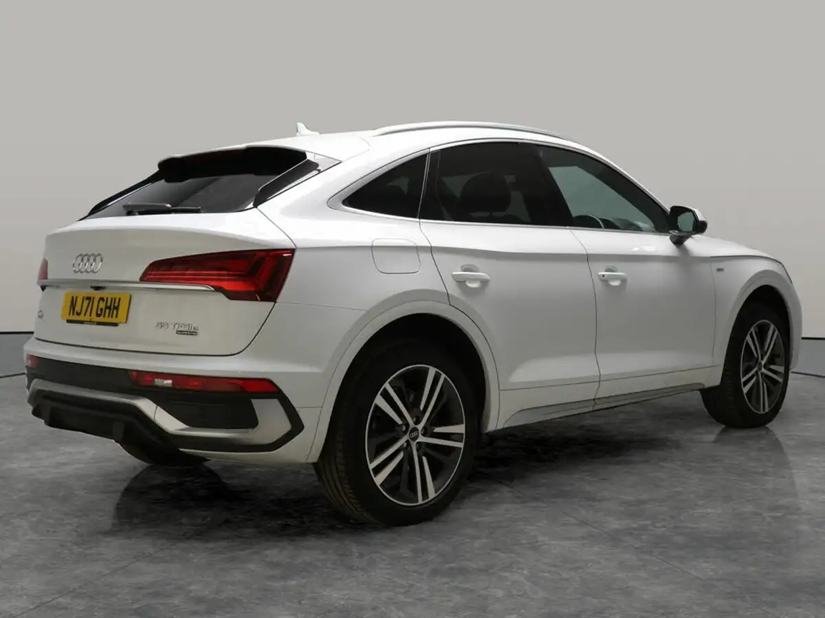 2021-audi-q5-20-55-tfsi-e-competition-sportback-big-11