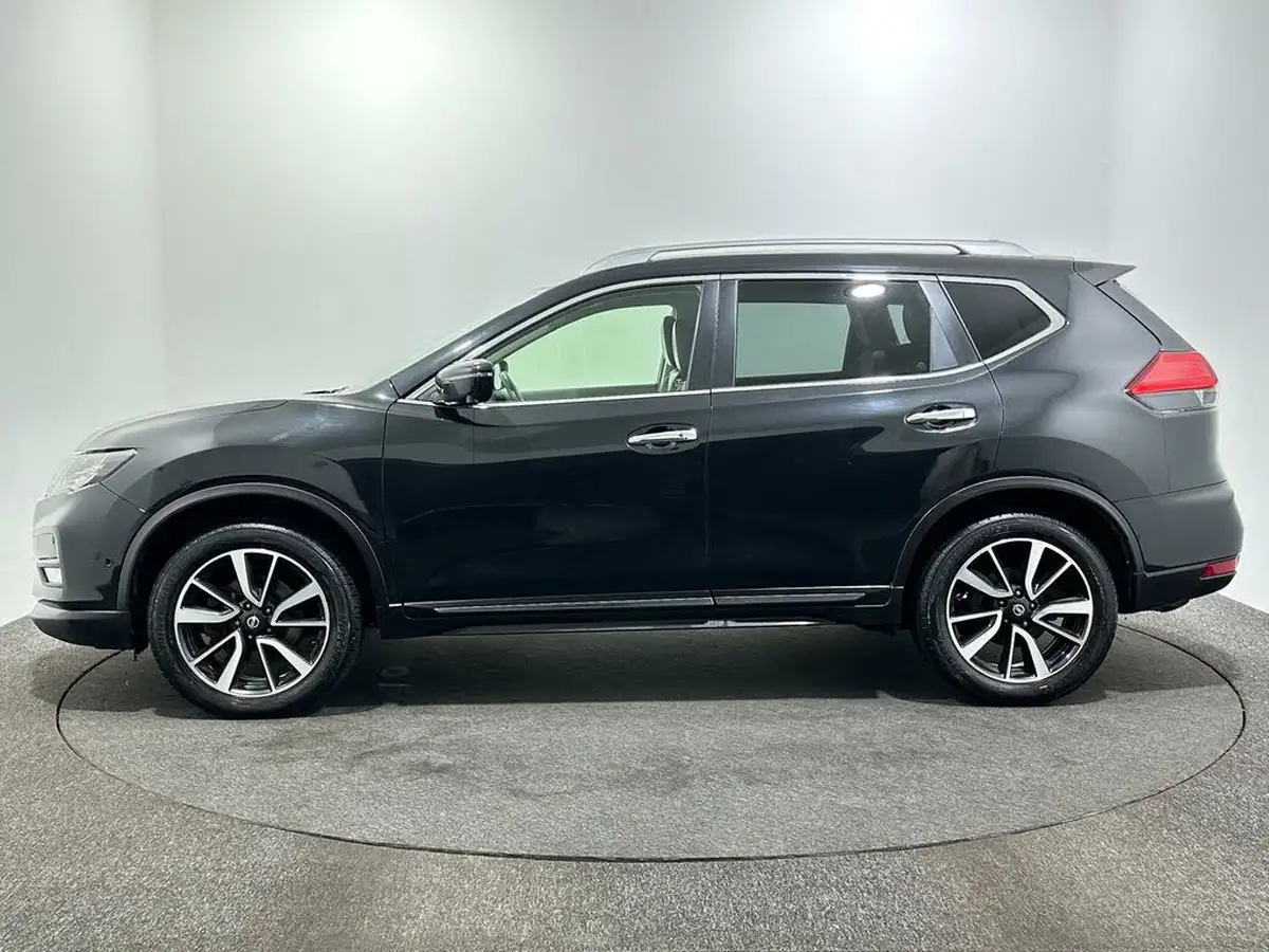 2017-nissan-x-trail-16dci-tekna-4x4-big-4