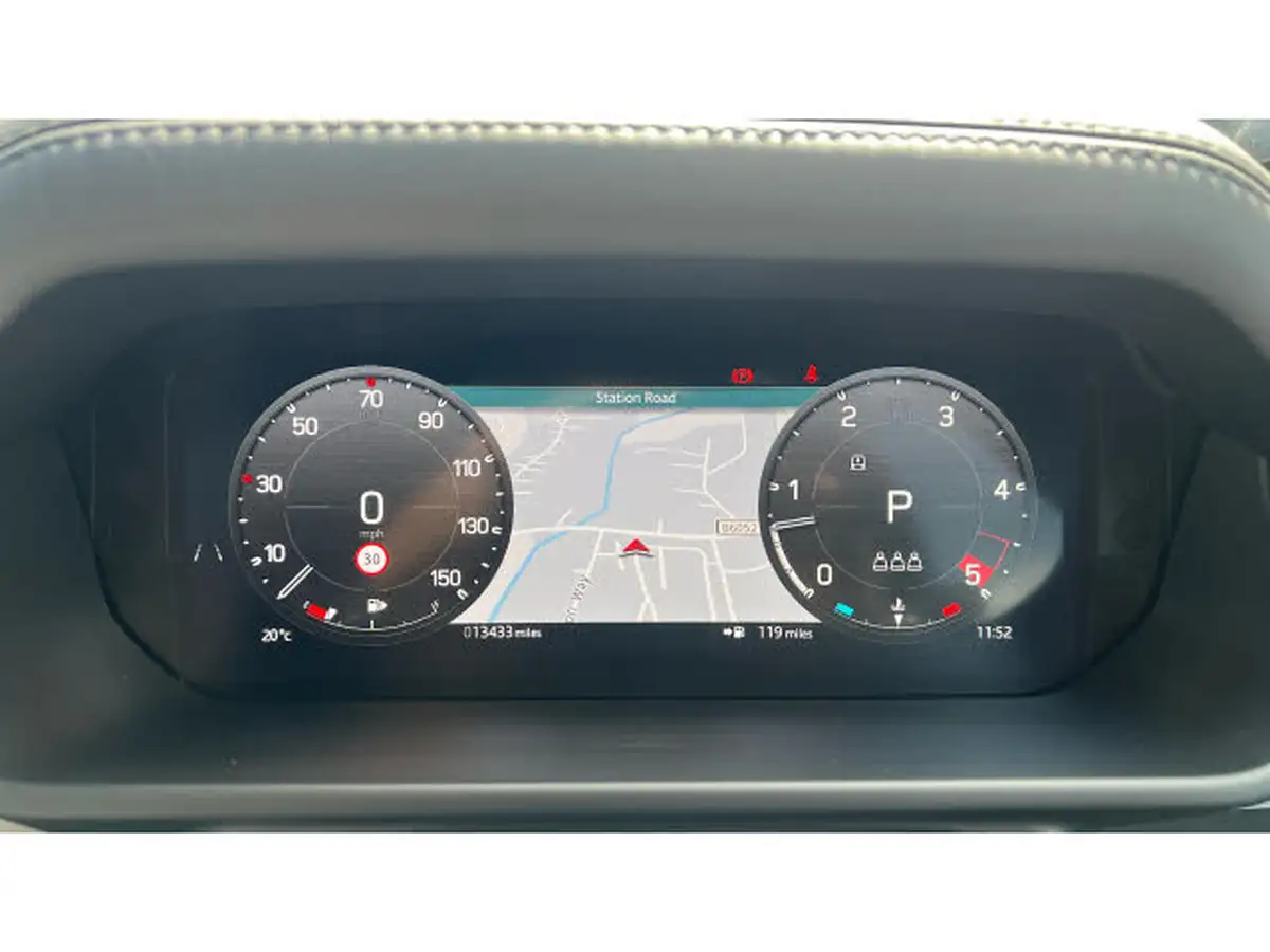 2024-land-rover-110-defender-30-d350-x-dynamic-hse-big-15