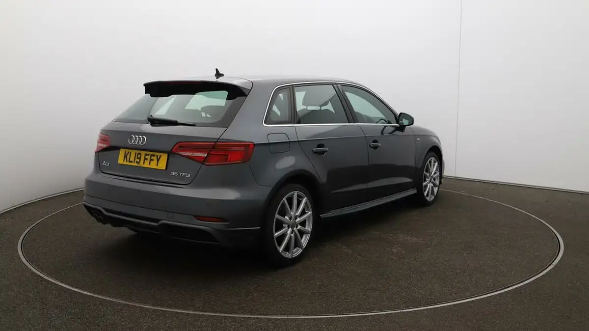 2019-audi-a3-15-35-tfsi-s-line-cod-ss-sportback-5d-big-47