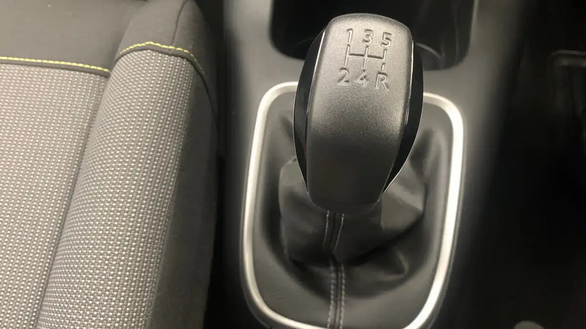 2023-citroen-c3-12-puretech-c-series-edition-83ps-ss-big-28