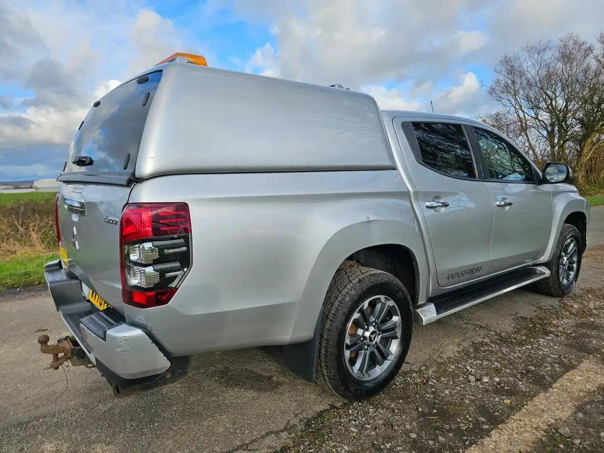 2020-mitsubishi-l200-22di-d-warrior-auto-big-7