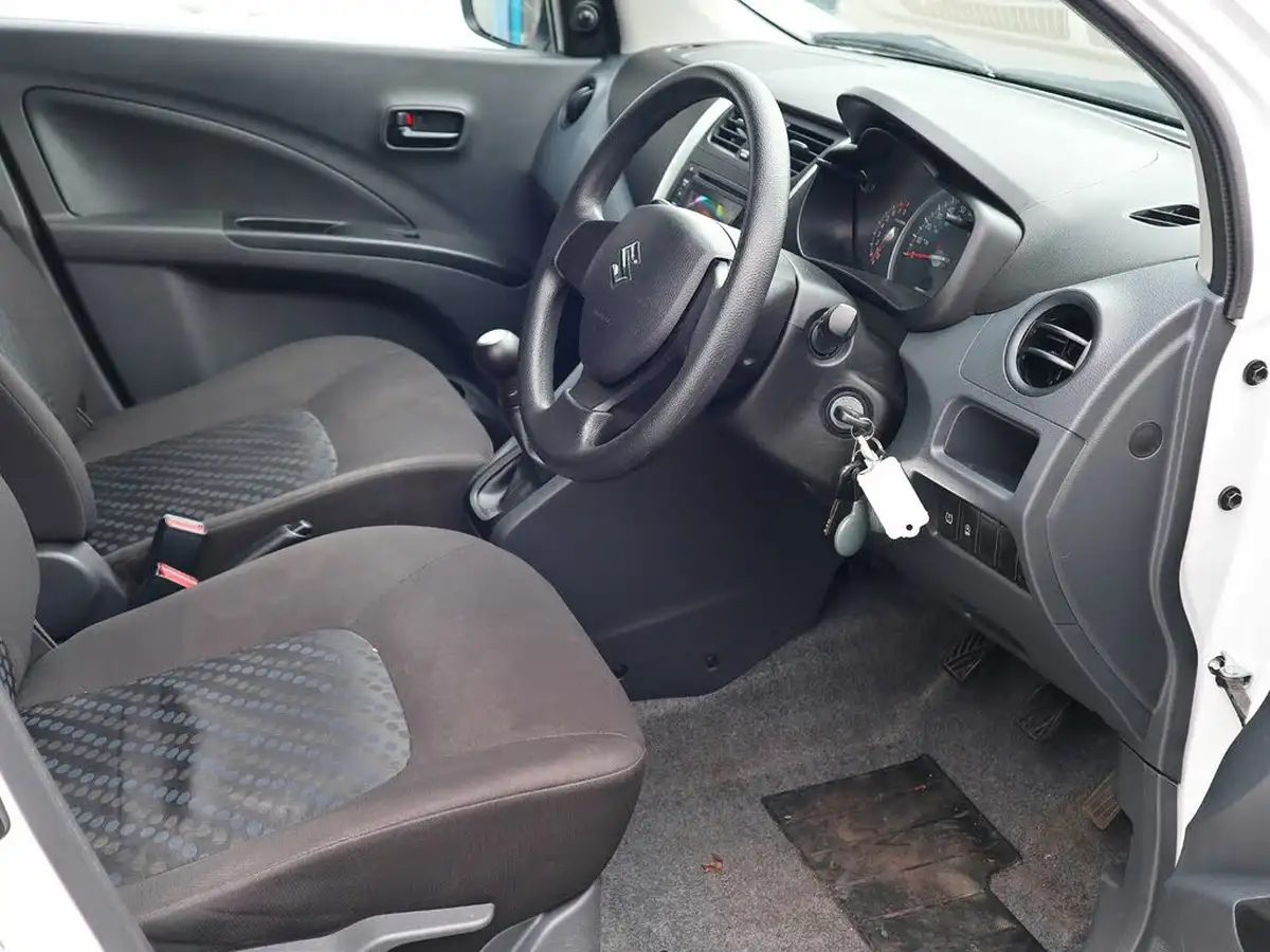 2019-suzuki-celerio-10-sz2-68ps-dualjet-big-2