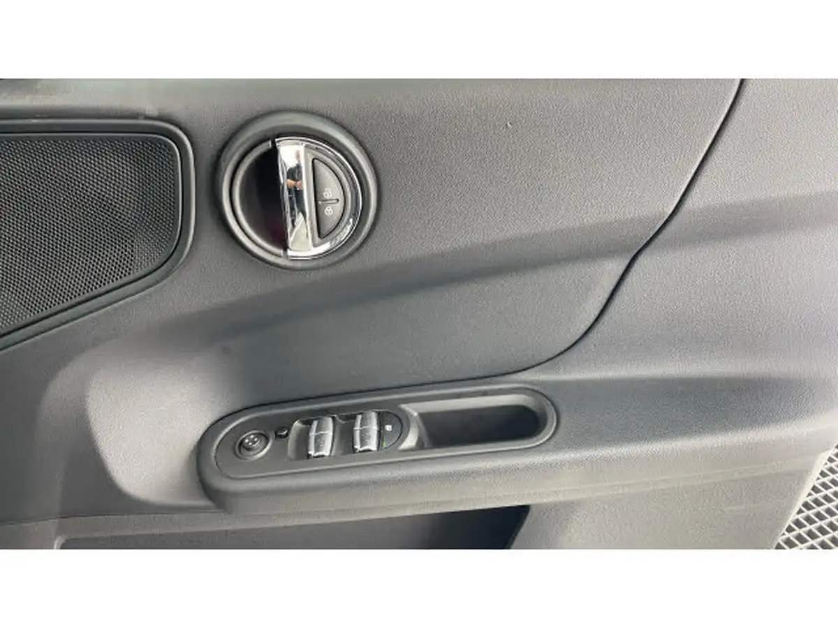 2023-mini-countryman-15-cooper-classic-premium-big-45
