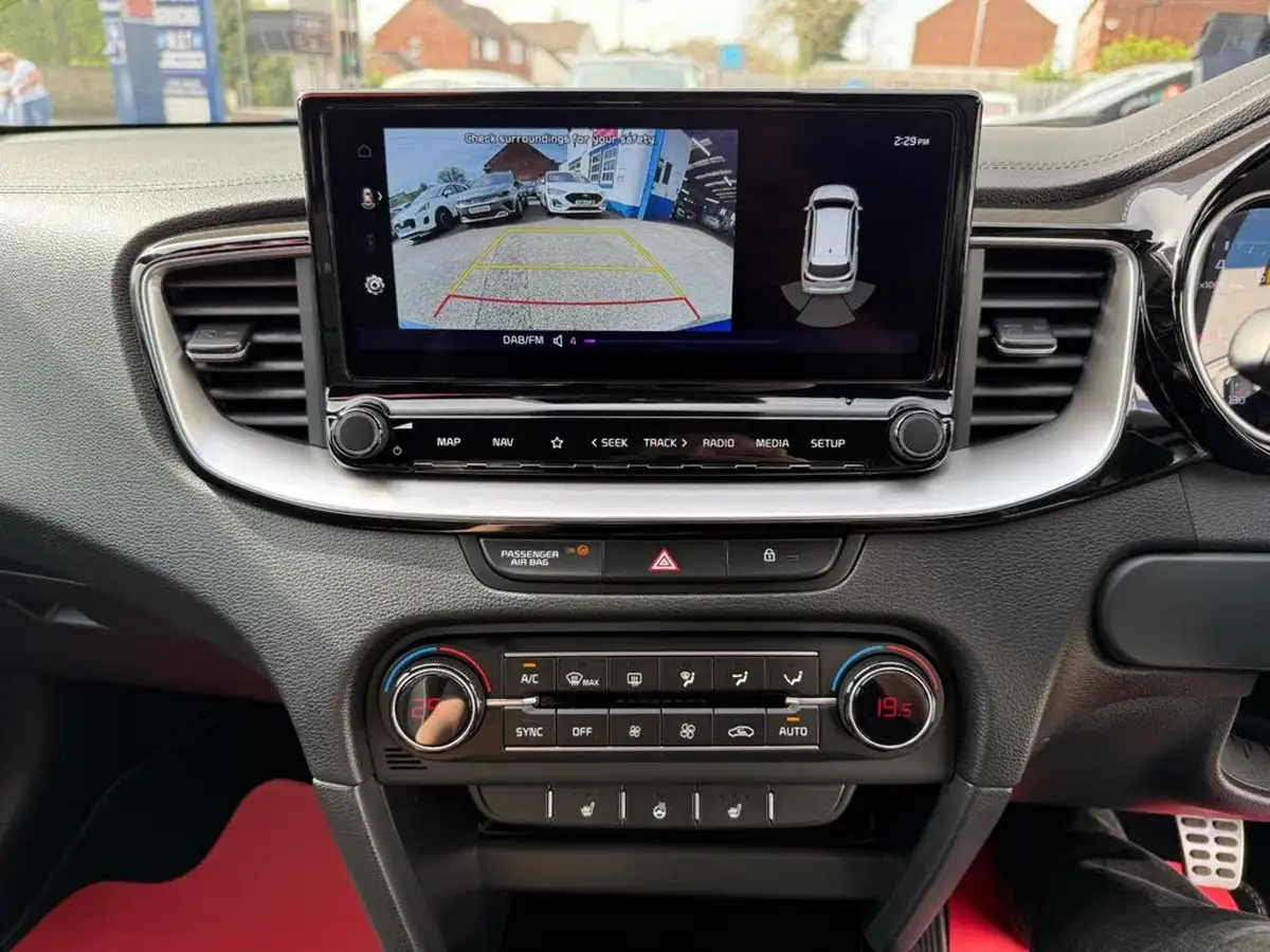 2023-kia-ceed-15-t-gdi-gt-line-158bhp-big-67