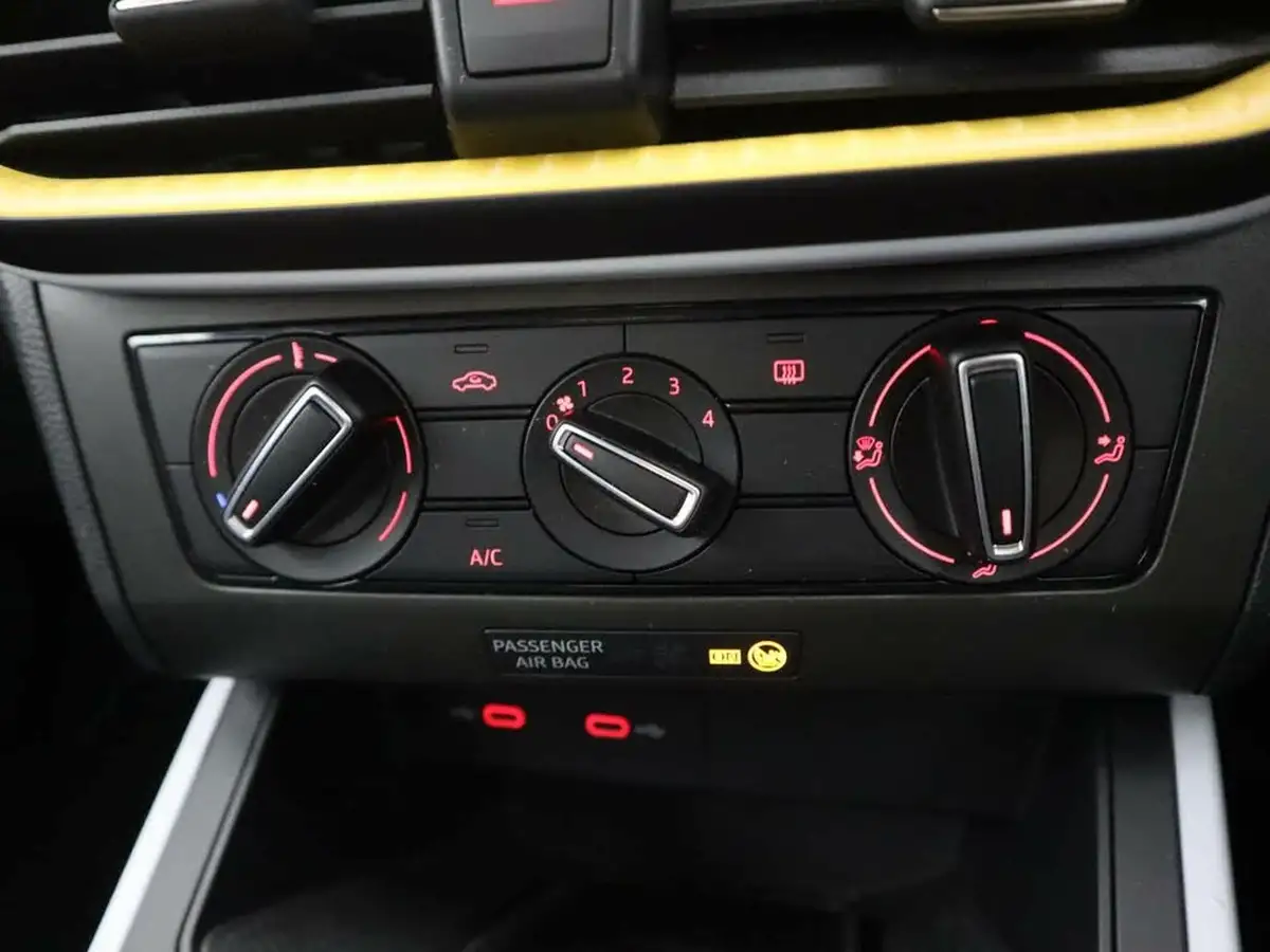 2022-seat-arona-10-tsi-se-technology-big-18