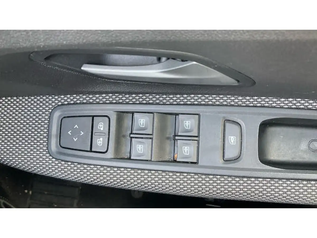 2024-dacia-sandero-stepway-10-tce-expression-90bhp-big-32