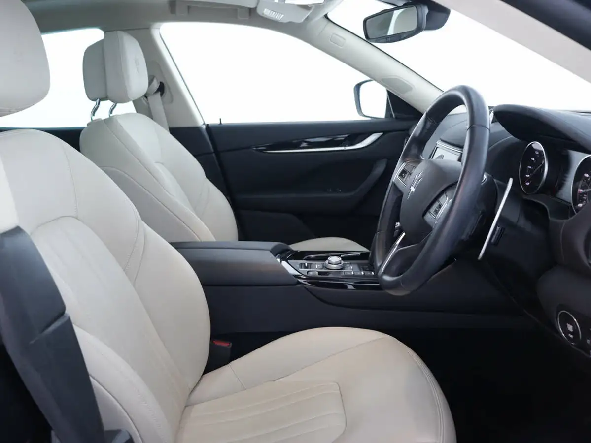 2021-maserati-levante-20-gt-big-43