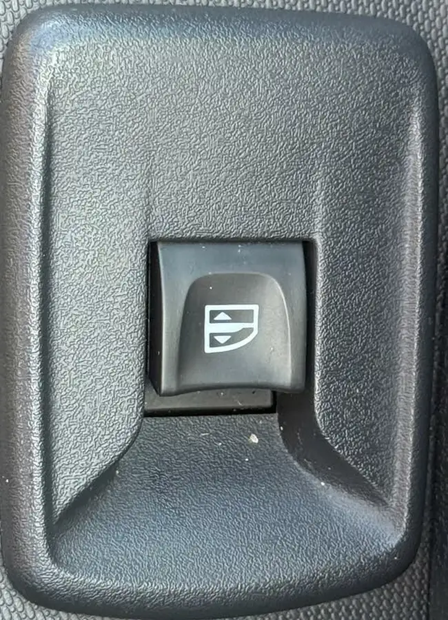 2020-dacia-sandero-stepway-09-tce-comfort-big-41