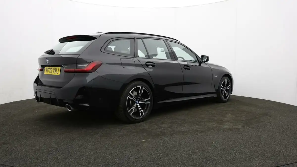 2022-bmw-3-series-20-330e-m-sport-touring-5d-big-79