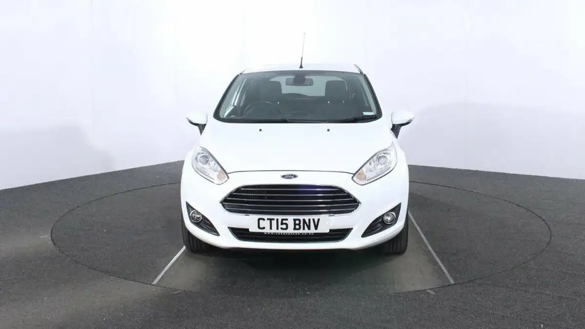2015-ford-fiesta-10-titanium-100ps-ecoboost-ss-3d-big-1
