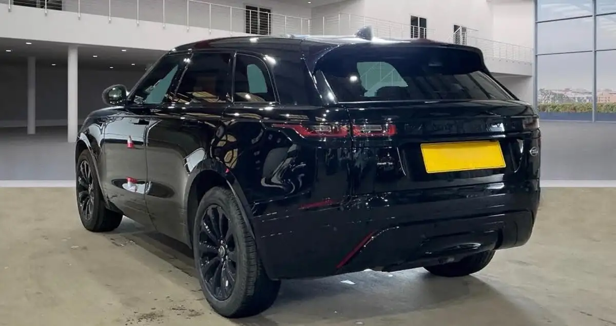2019-land-rover-range-rover-velar-20-d240-r-dynamic-se-big-6