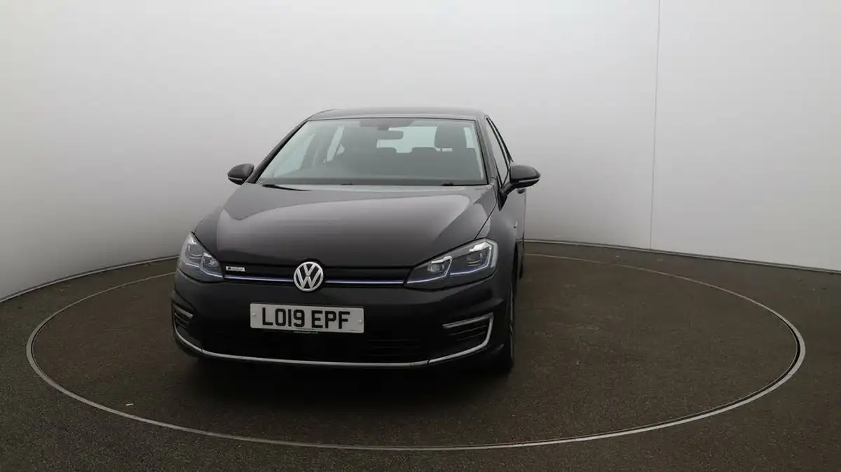 2019-volkswagen-golf-e-e-golf-big-39
