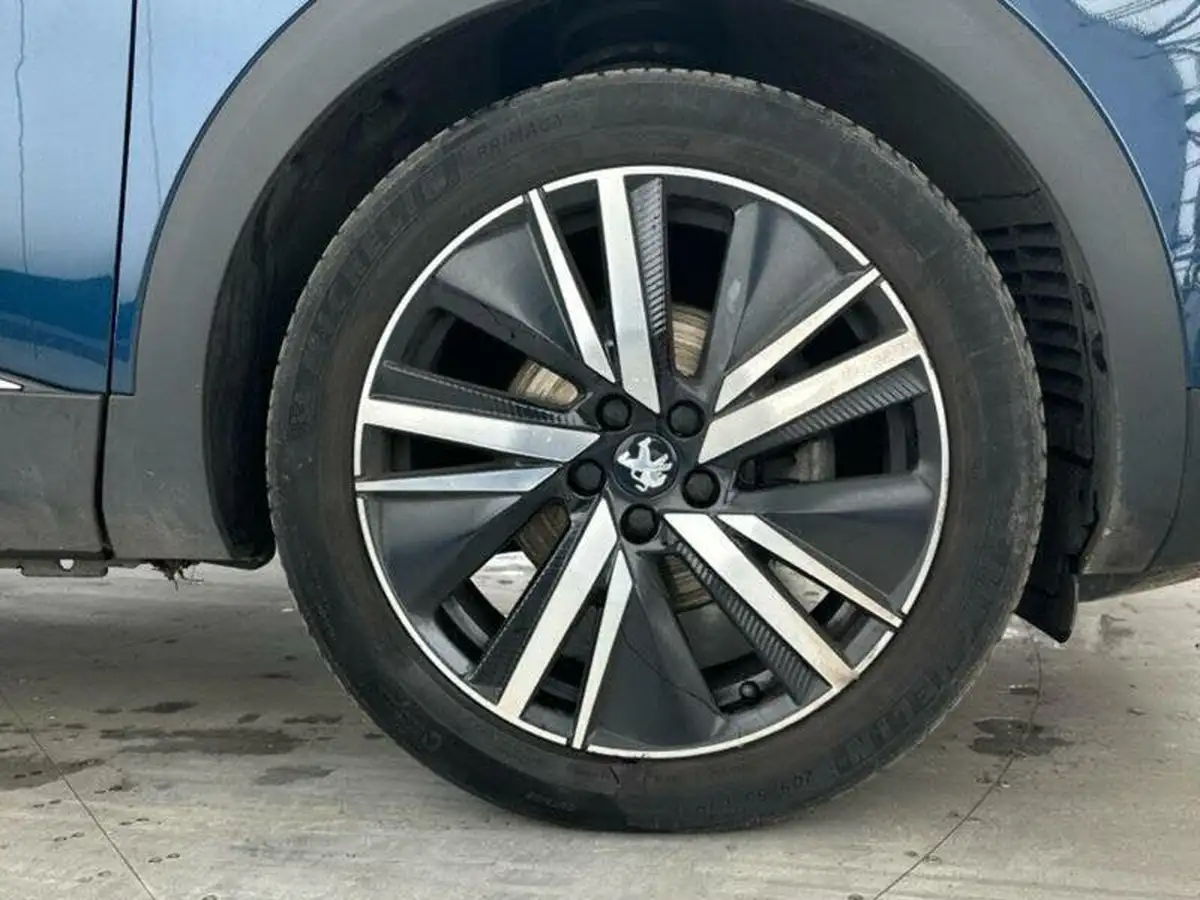2022-peugeot-5008-suv-12-puretech-gt-premium-big-9