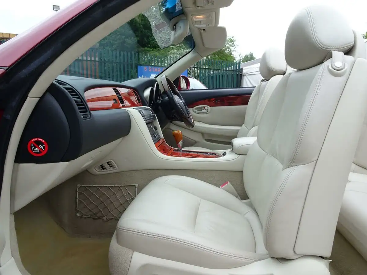 2006-lexus-sc-430-43-big-19