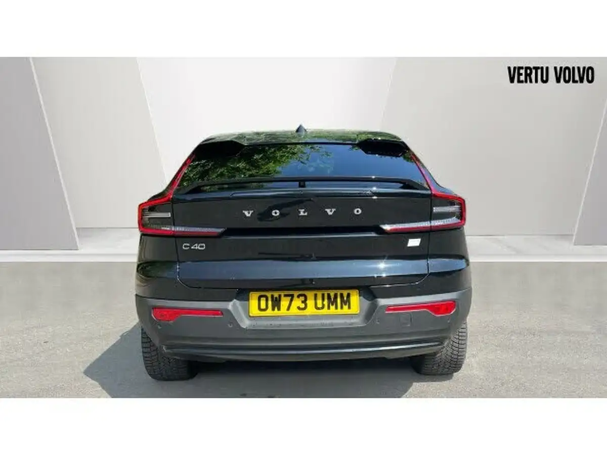 2024-volvo-c40-e-recharge-ultimate-235bhp-big-12