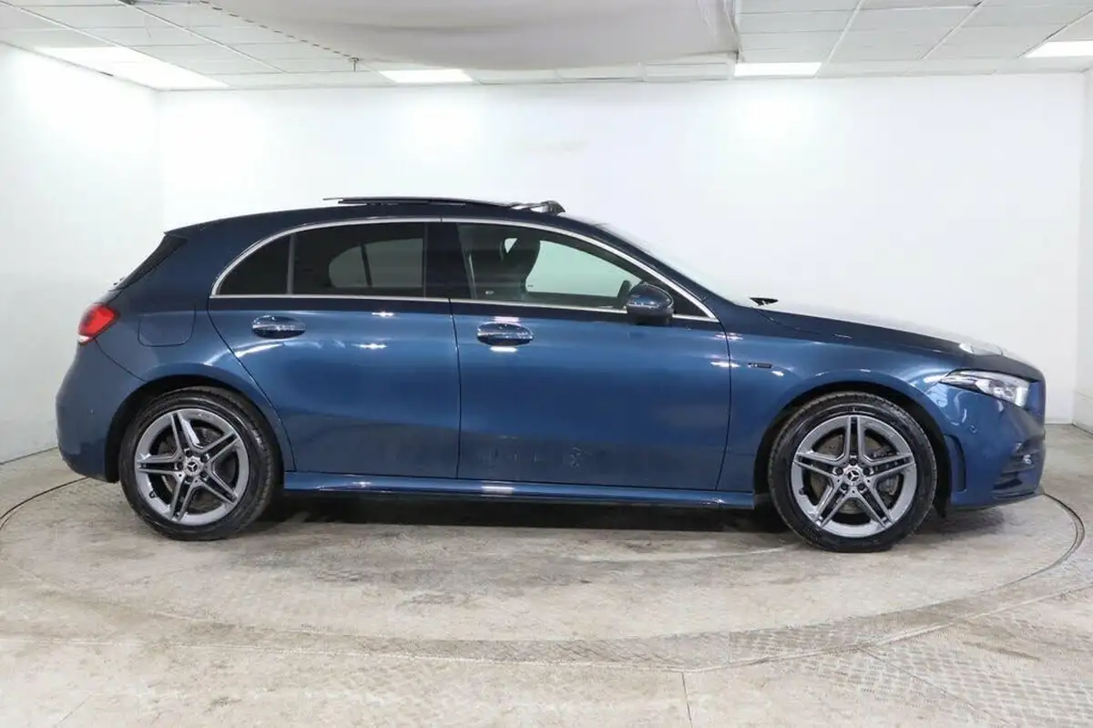 2021-mercedes-benz-a-class-13-a250e-amg-line-premium-plus-hatchback-5d-big-9