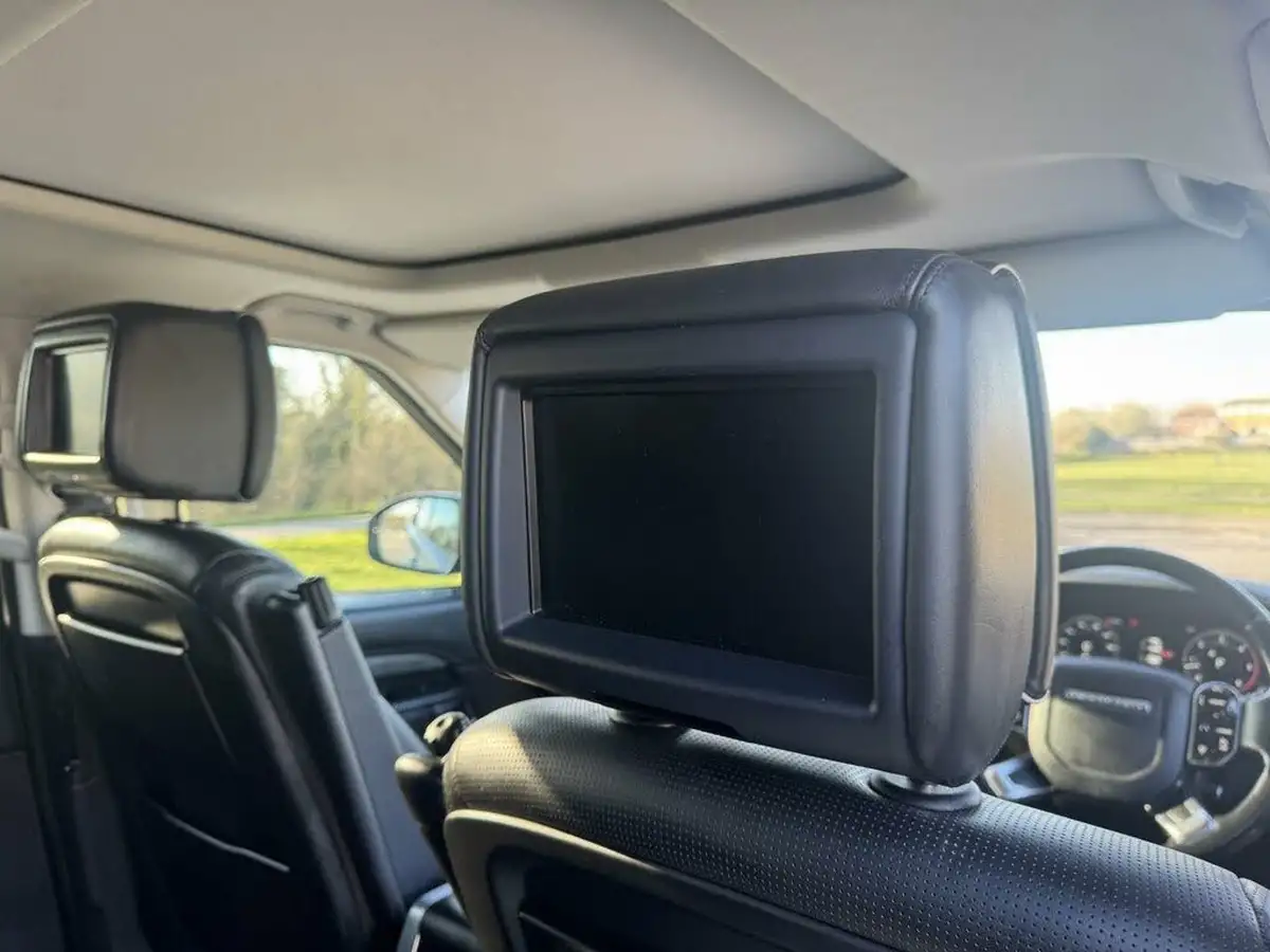 2018-land-rover-discovery-30-sd-v6-hse-luxury-big-19