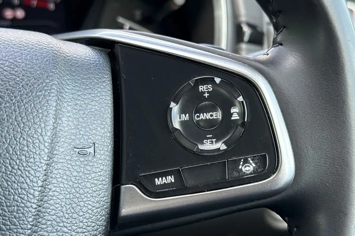 2019-honda-cr-v-15-vtec-turbo-sr-193ps-cvt-big-35