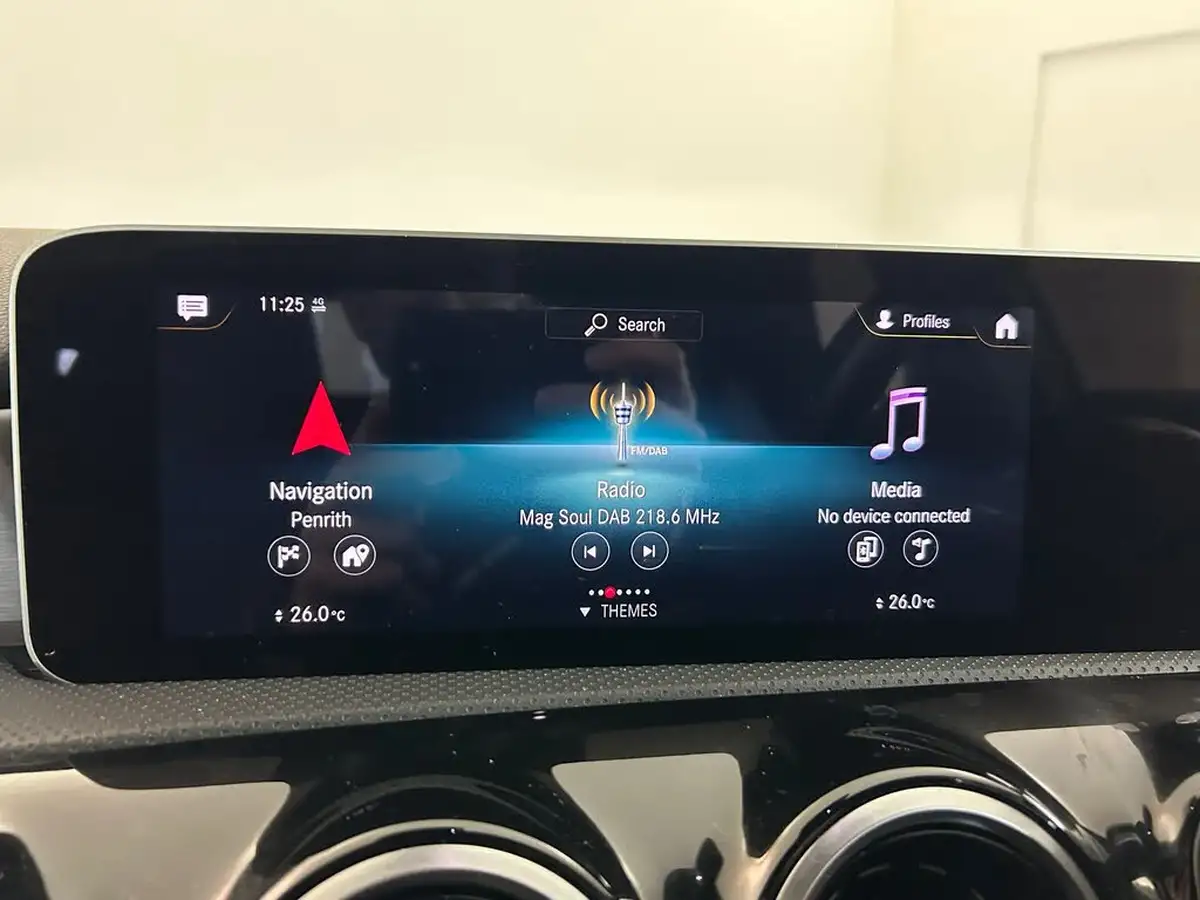 2019-mercedes-benz-a-class-13-a180-amg-line-executive-hatchback-5d-big-34