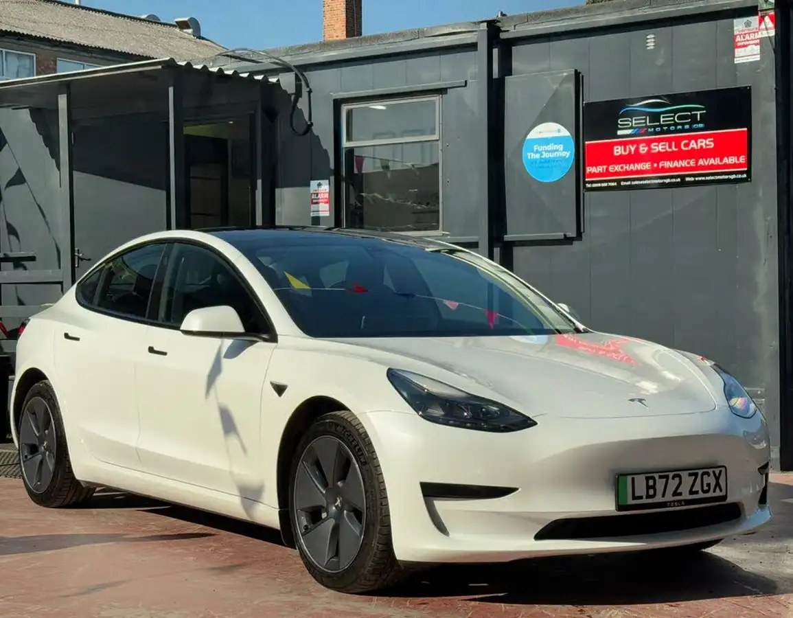 2023-tesla-model-3-e-rwd-241bhp-big-0