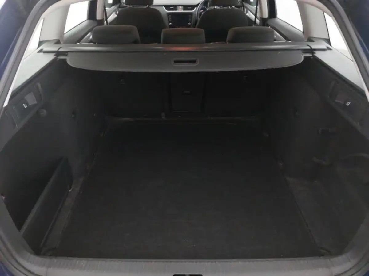 2018-skoda-octavia-10-tsi-se-technology-estate-dsg-big-7