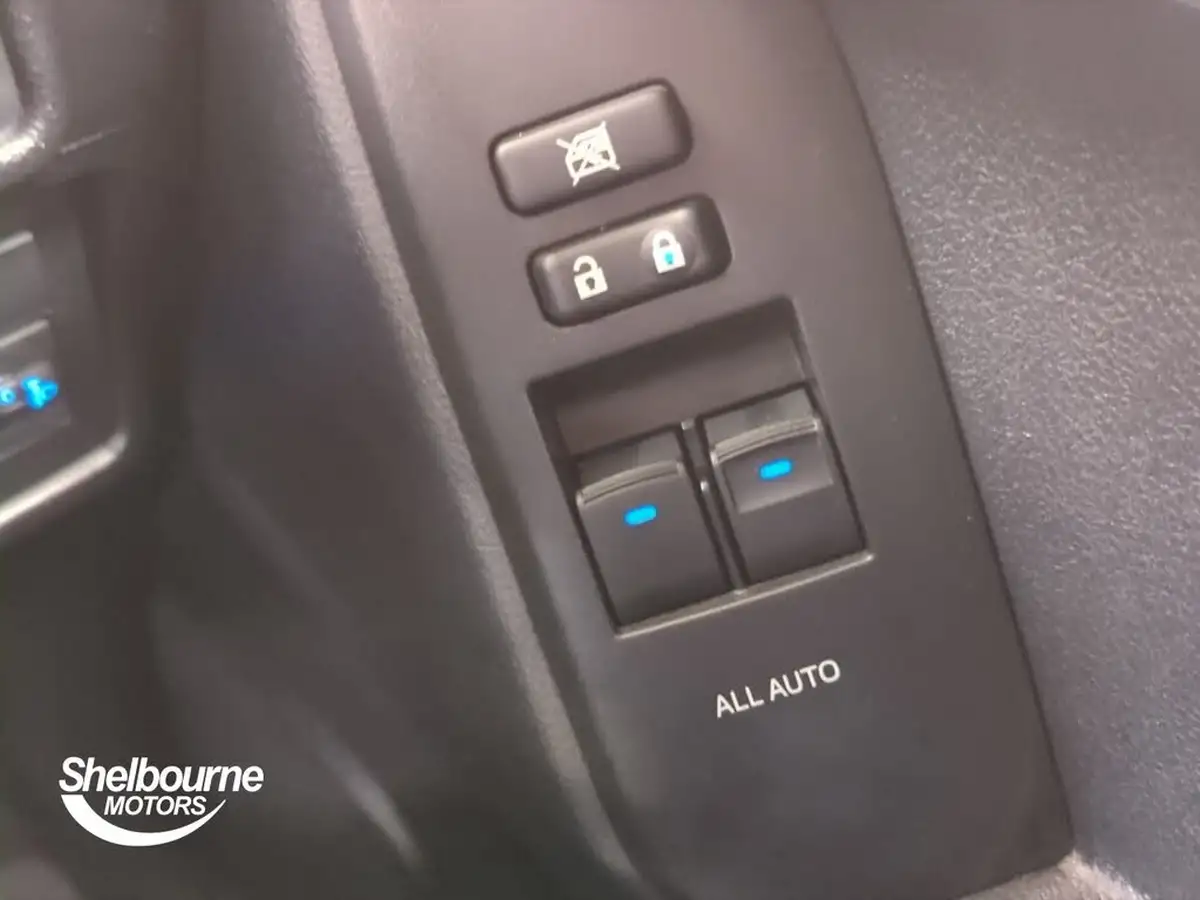 2021-toyota-land-cruiser-28d-4d-active-5st-3d-big-15
