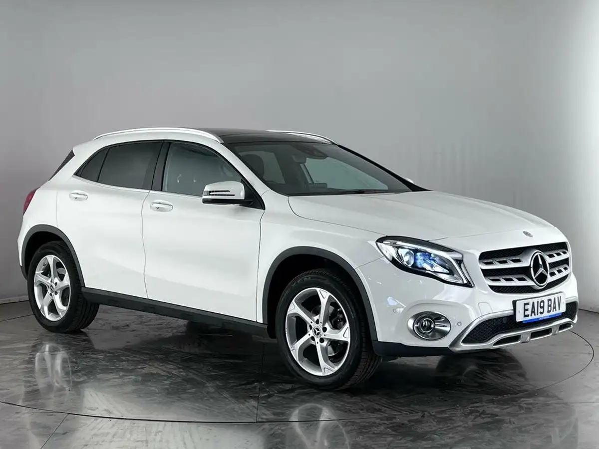 2019-mercedes-benz-gla-class-16-gla-200-sport-premium-plusss-7g-dct-big-0