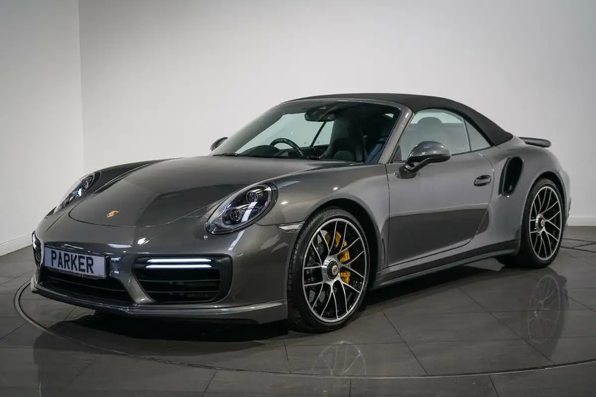 2017-porsche-911-38-turbo-s-cabriolet-big-10