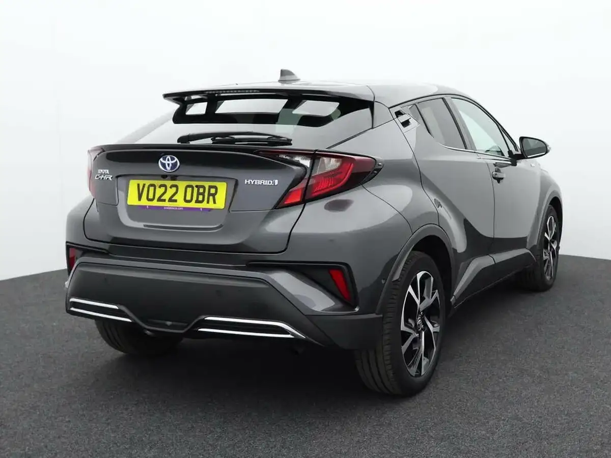 2022-toyota-c-hr-20-vvt-i-design-big-5