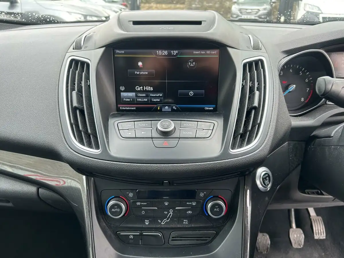 2016-ford-c-max-10-titanium-125ps-big-15
