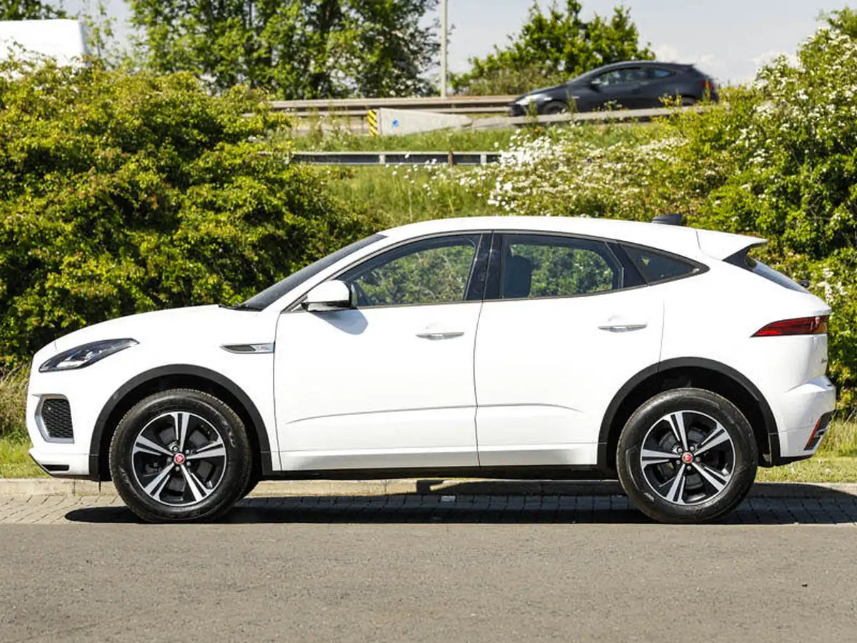 2021-jaguar-e-pace-20-d200-r-dynamic-s-big-3